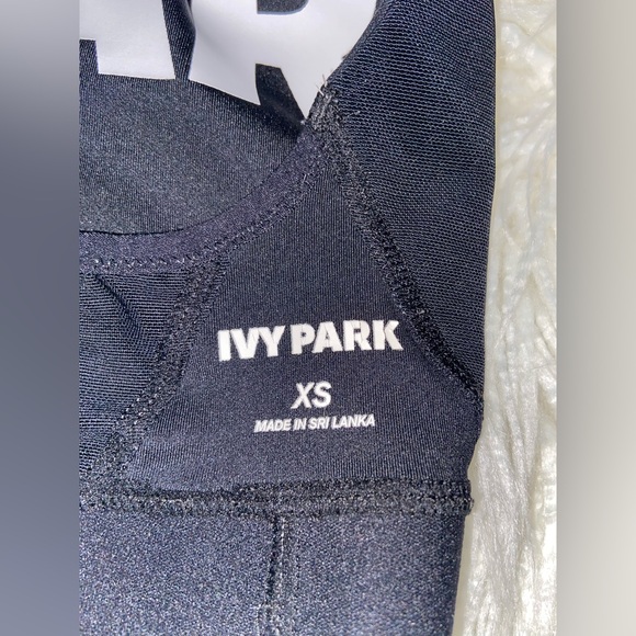 IVY PARK Black and White Sports Bra - Picture 6 of 7